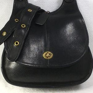 Vintage COACH CRESCENT Shoulder Saddle Bag